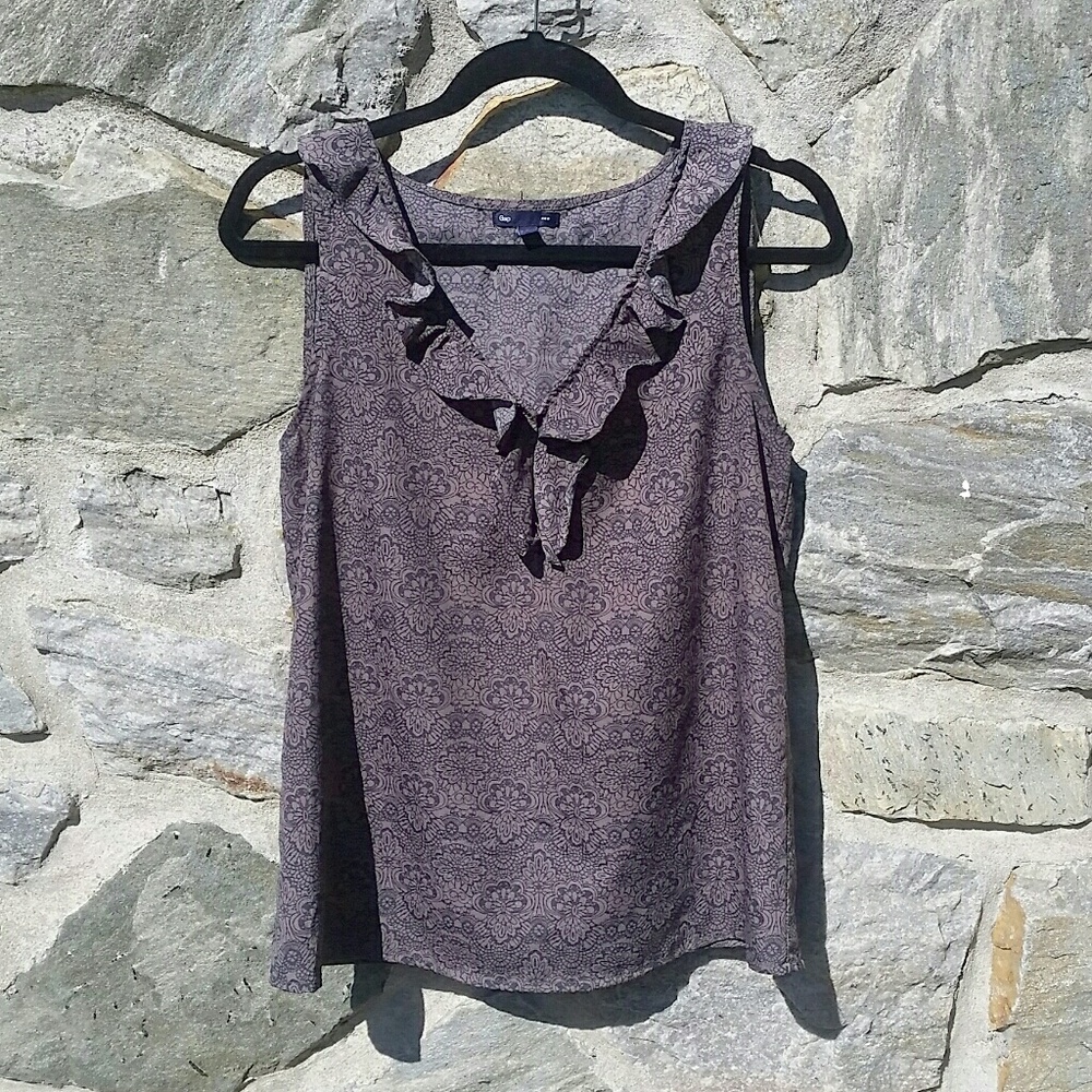 GAP Sleeveless Top NWOT